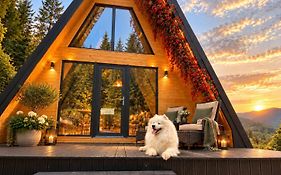 Macko'S Cabins - A-Frames With Hot Tub & Mountain Views